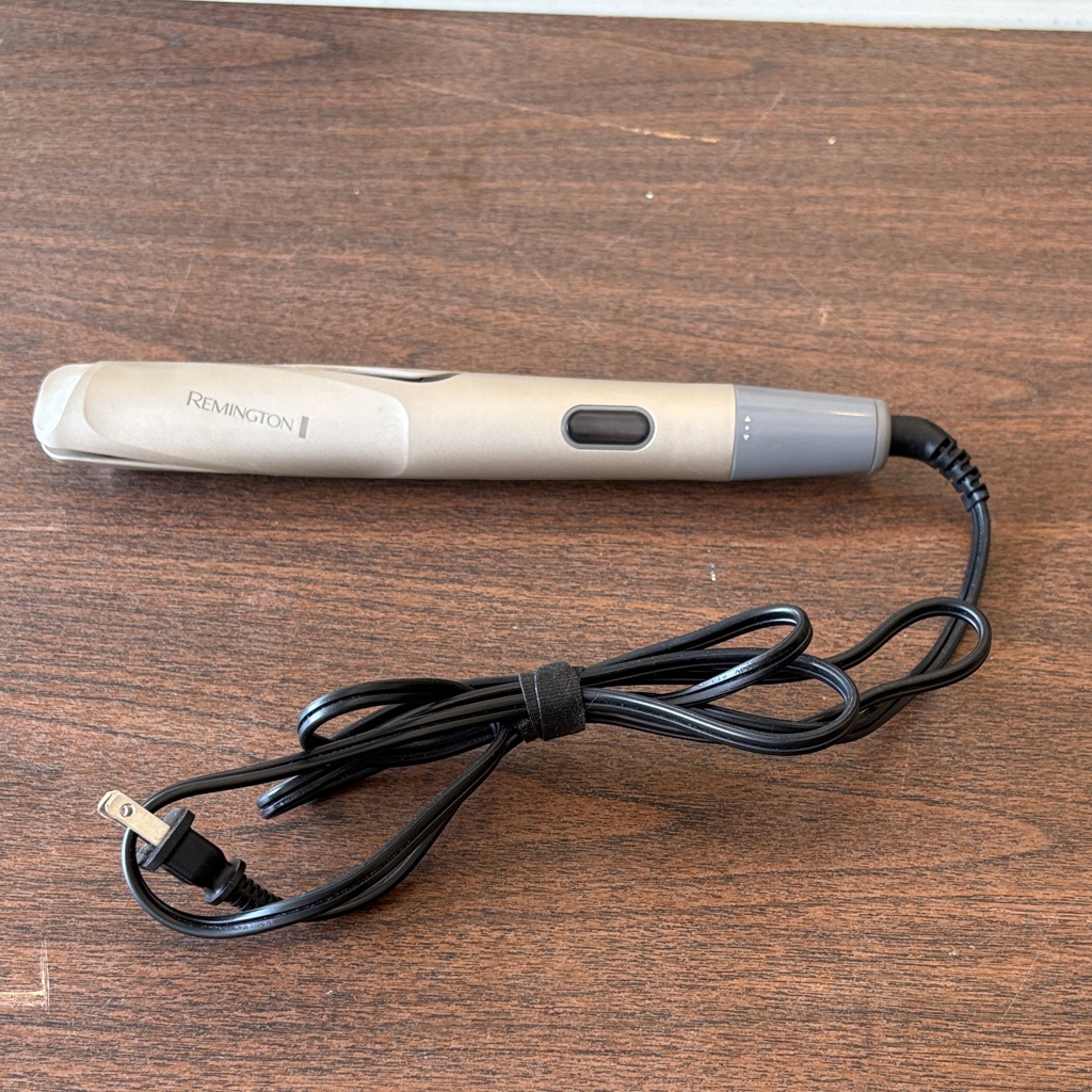 Remington Styling Tool In Beige And Gray Remington Styling Tool In Beige And Gray